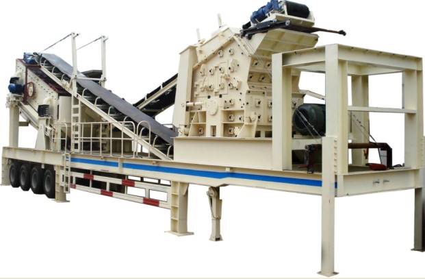 反击式移动破碎站